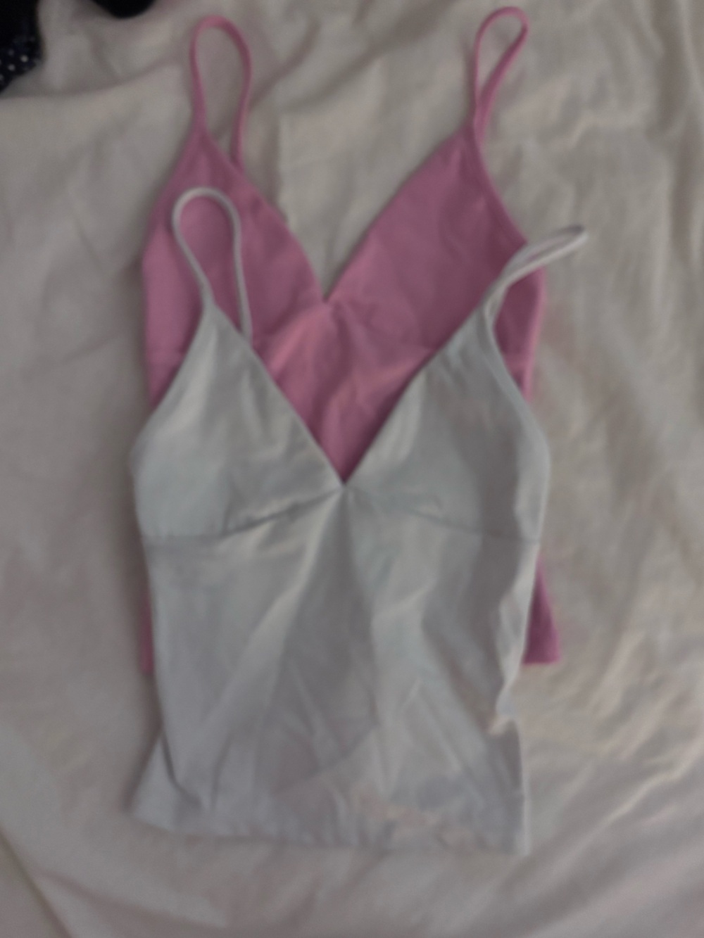 BUNDLE Garage Sleek Scoop V Neck Tank Top In Pop It Pink & White